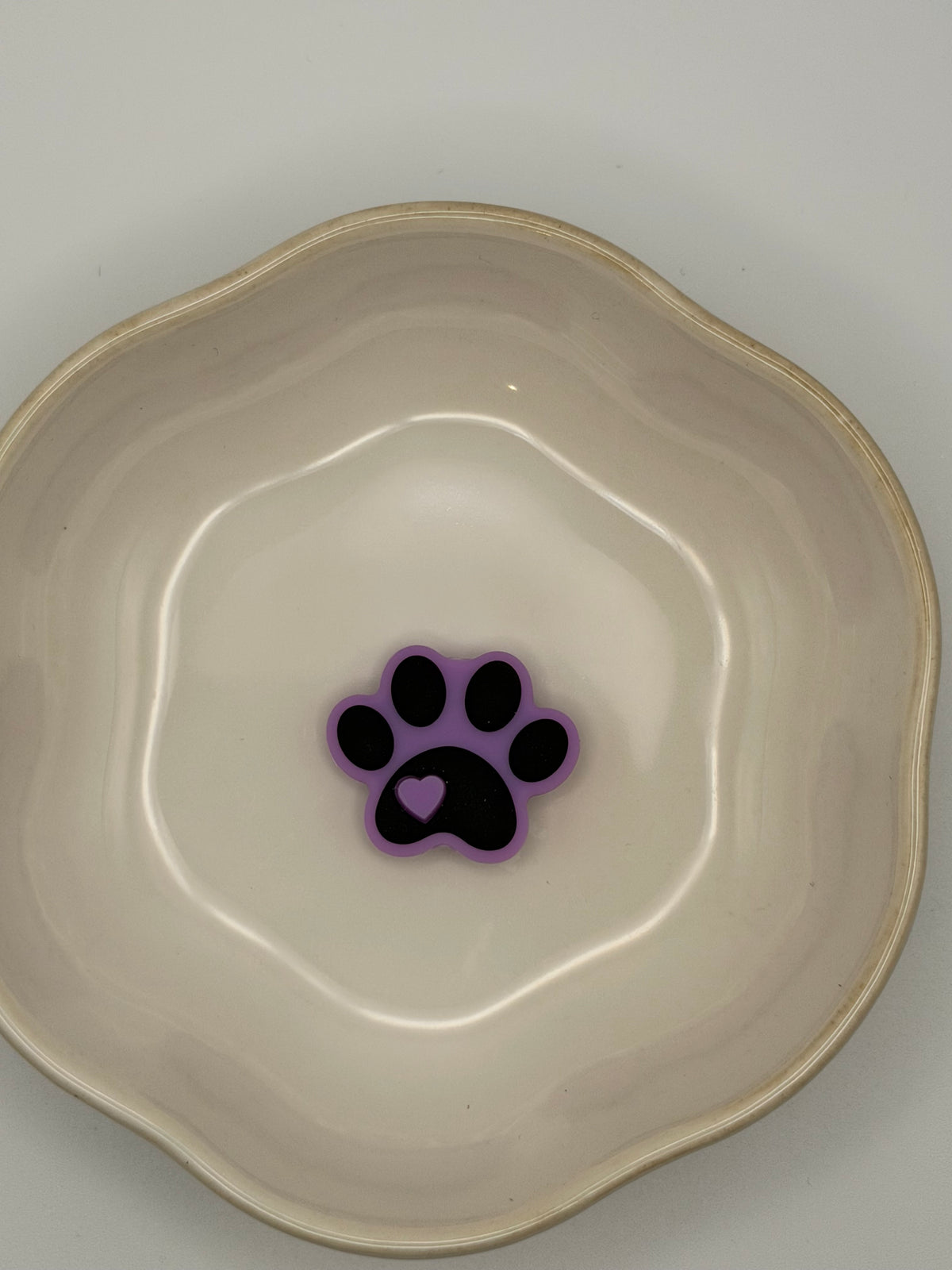 Paw Print 2D Silicone Focal