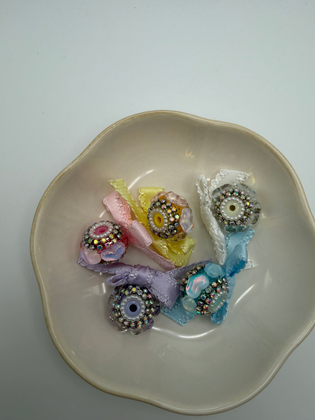 Bubble Heart Bow Beads