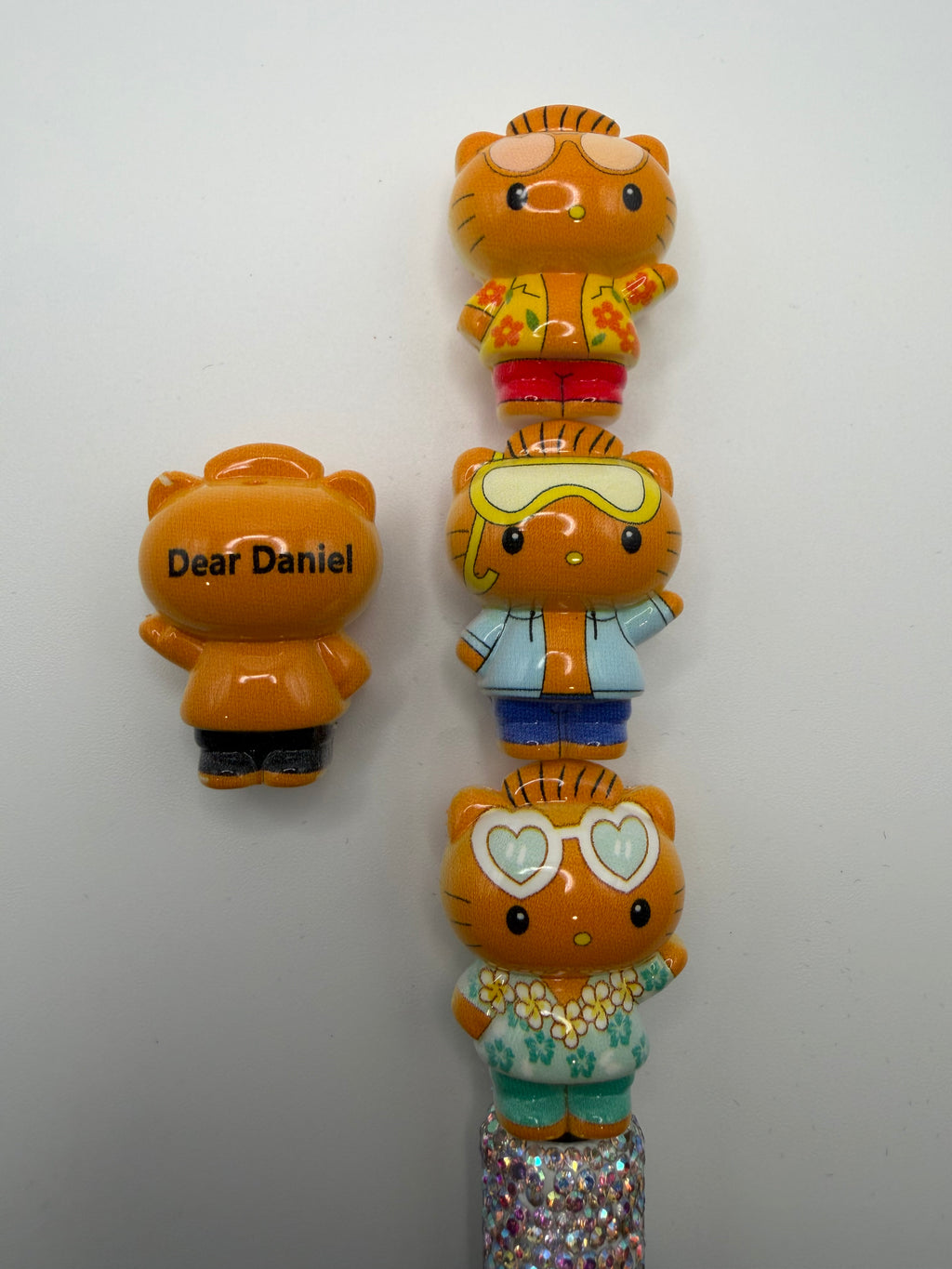 Luau HK Daniel Figure Beads