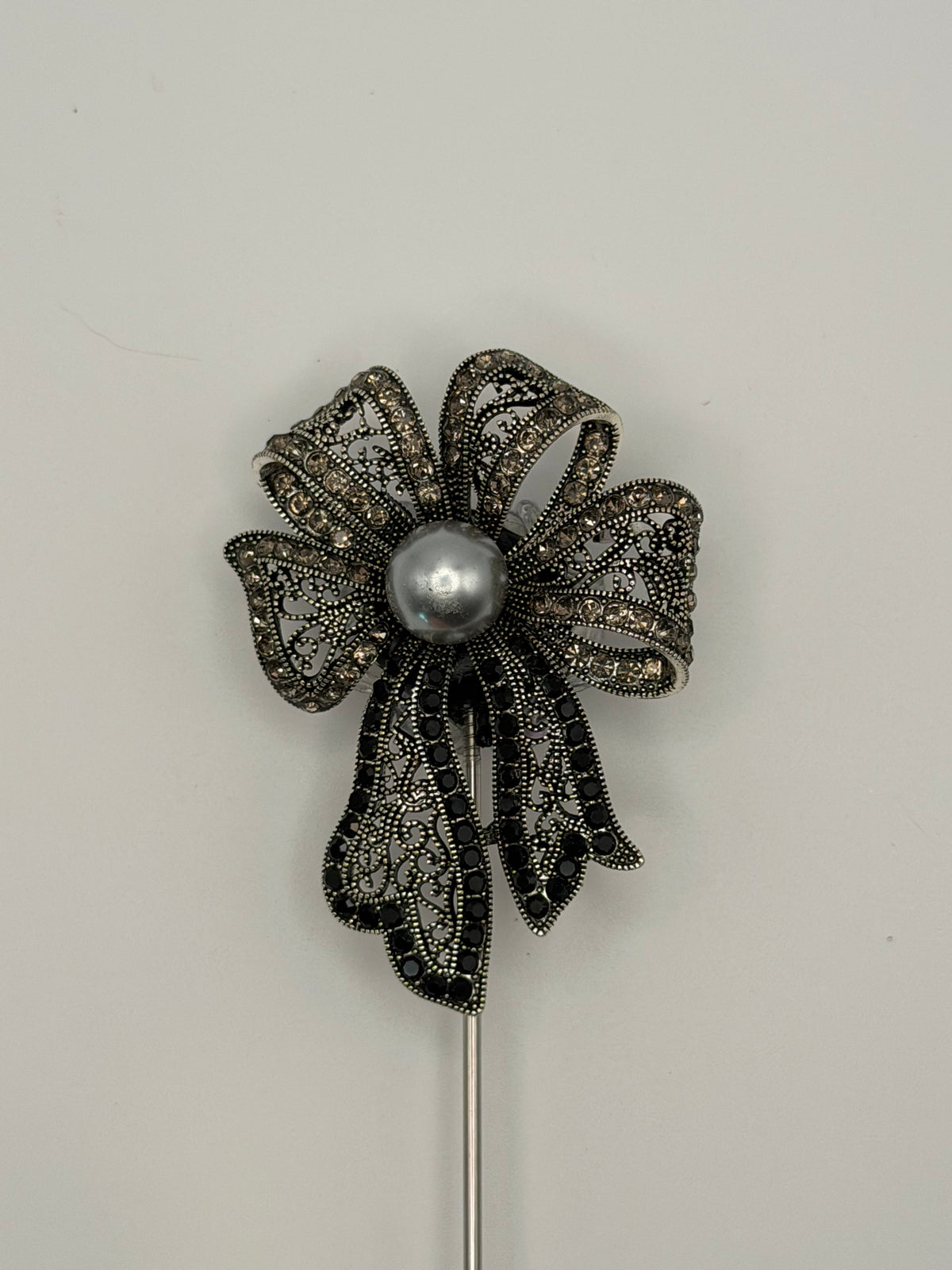 Alloy Bow with Pearl