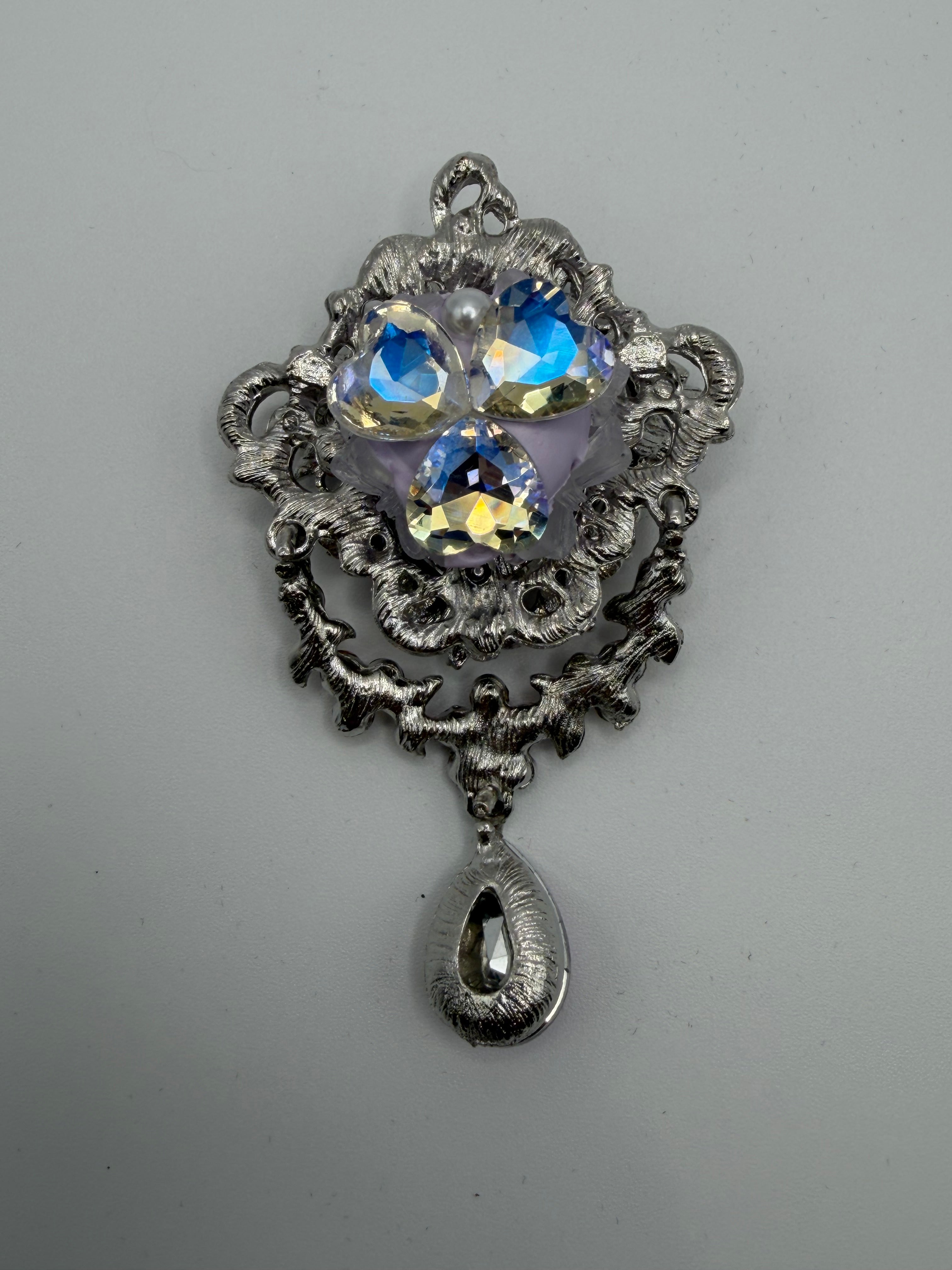 Luxe Fancy Heart Bead