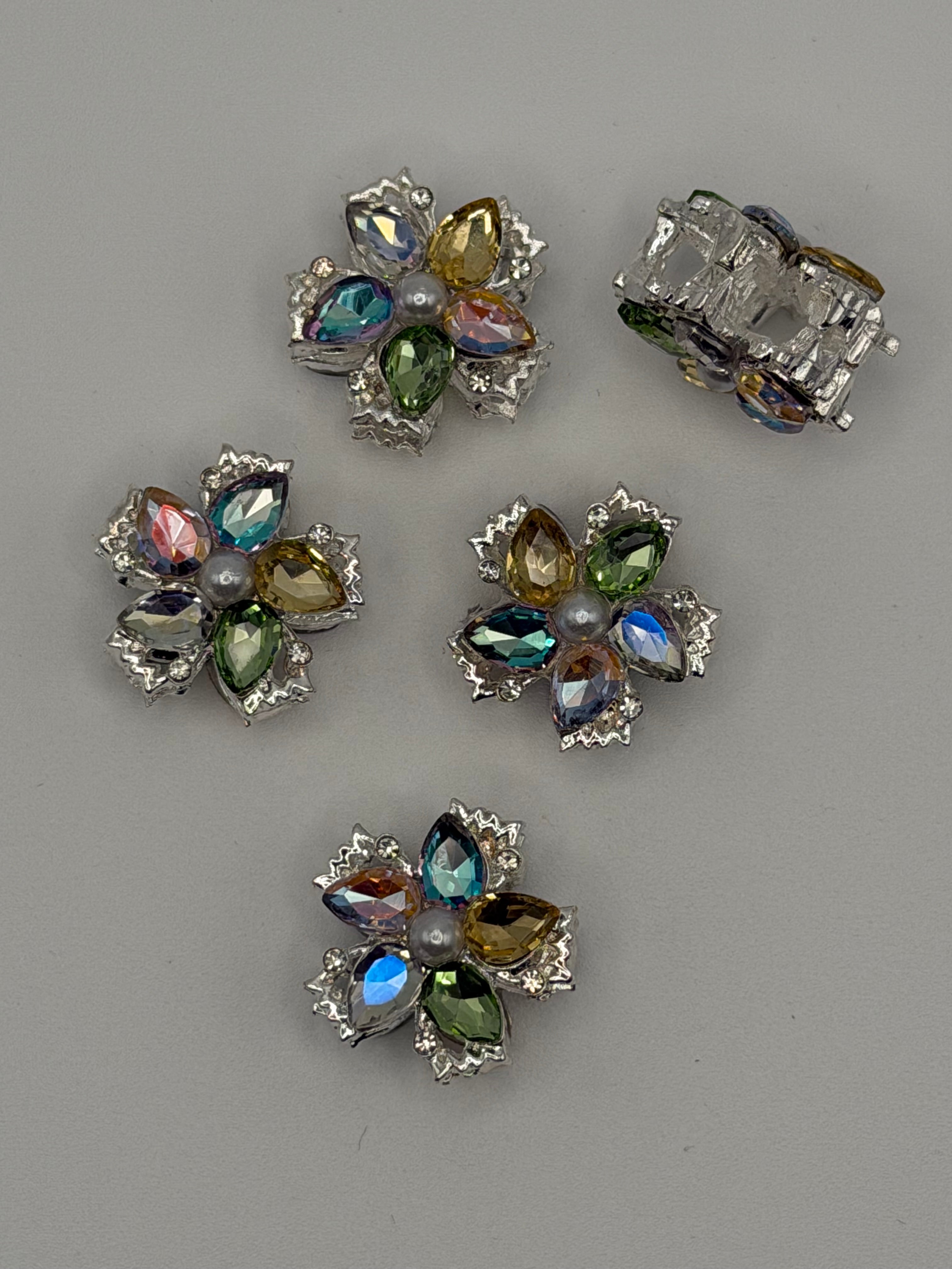 Multicolor Flower Alloy Bead